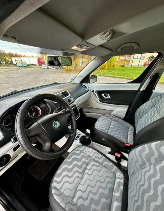 Skoda Roomster cena 13500 przebieg: 250000, rok produkcji 2007 z Ostrów Mazowiecka małe 121